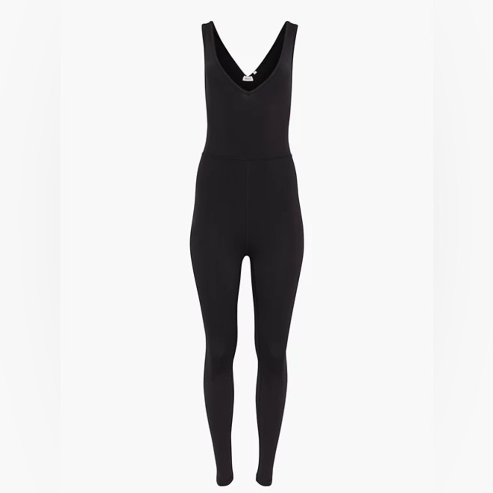 Aritzia Black V-Neck Sleeveless Jumpsuit Onesie Size M